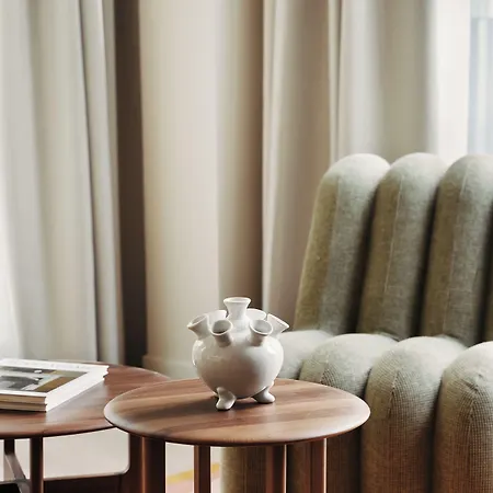 Edgar - Shake Aparthotel