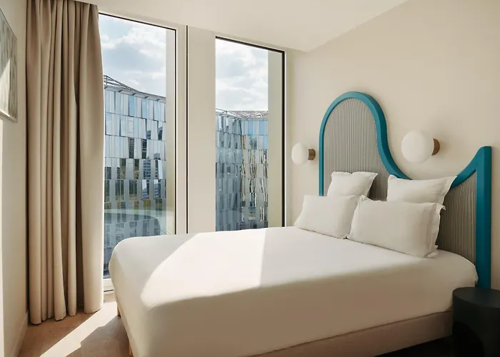 Edgar - Shake Aparthotel