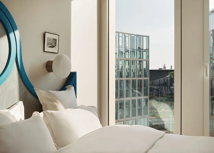 Edgar - Shake Aparthotel